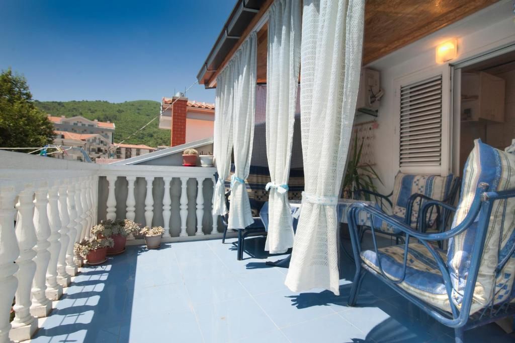 Апартаменты Apartment Mira Будва