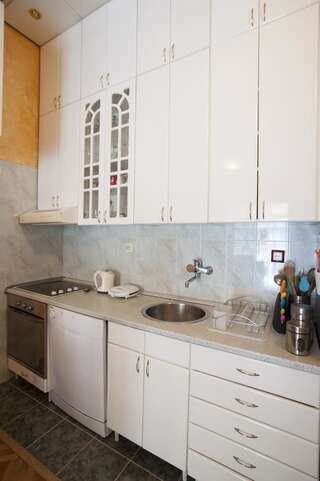 Апартаменты Apartment Mira Будва Апартаменты с балконом-13