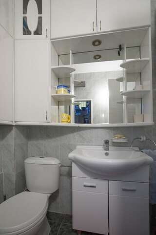 Апартаменты Apartment Mira Будва Апартаменты с балконом-21