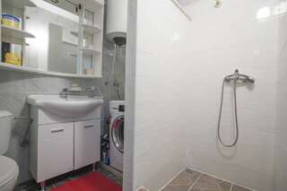 Апартаменты Apartment Mira Будва Апартаменты с балконом-24