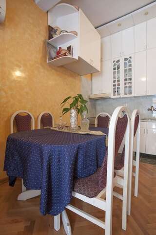 Апартаменты Apartment Mira Будва Апартаменты с балконом-37